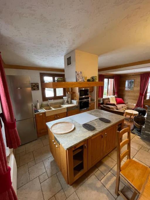 Chalet 6 Chambres A 3 Min Des Pistes Des 3 Vallees St Martin De Belleville Сен-Мартен-де-Бельвиль Экстерьер фото