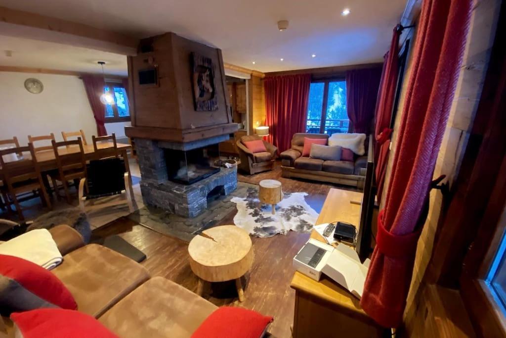 Chalet 6 Chambres A 3 Min Des Pistes Des 3 Vallees St Martin De Belleville Сен-Мартен-де-Бельвиль Экстерьер фото